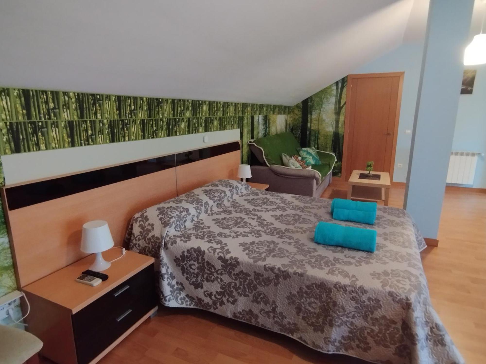 Apartamento Alhondiga Hervas Luaran gambar